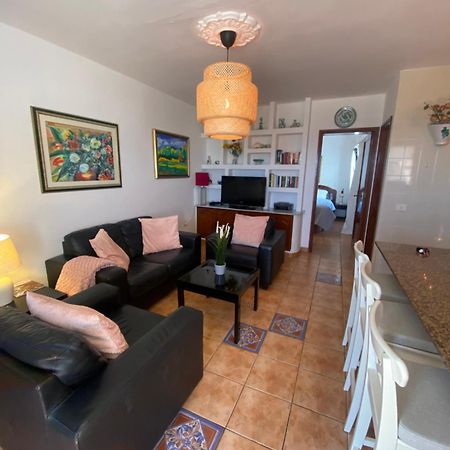 Appartement Azul 41 - Puerto Del Carmen Harbor With Oceanview, Pet Friendly, Pool à Tías Extérieur photo